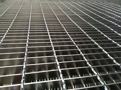 不銹鋼鋼格板（麻花鋼）