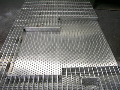 北京復(fù)合鋼格板 北京復(fù)合鋼格板